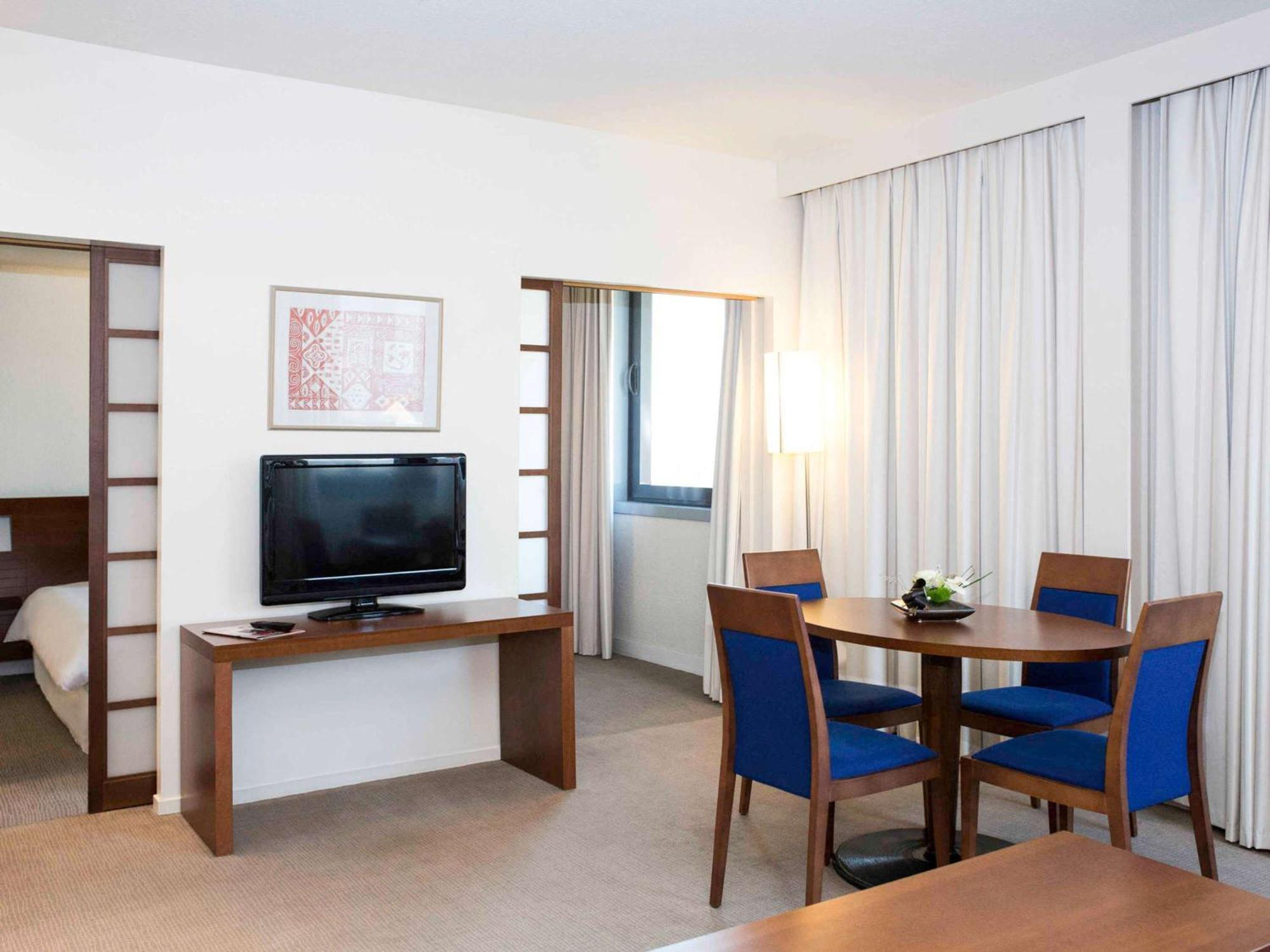 Novotel Grenoble Centre Экстерьер фото