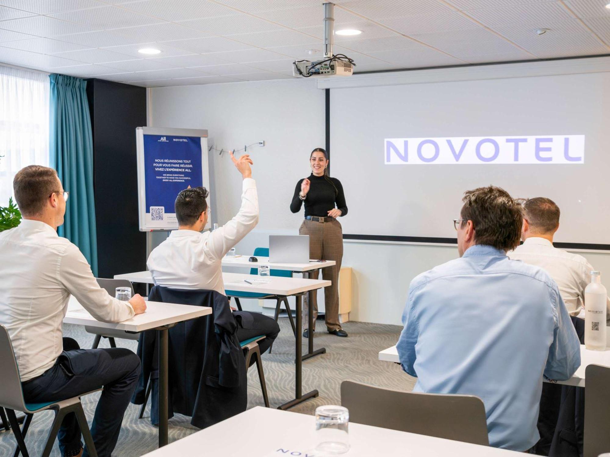 Novotel Grenoble Centre Экстерьер фото